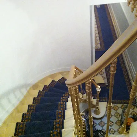 Hotel Saint Remi